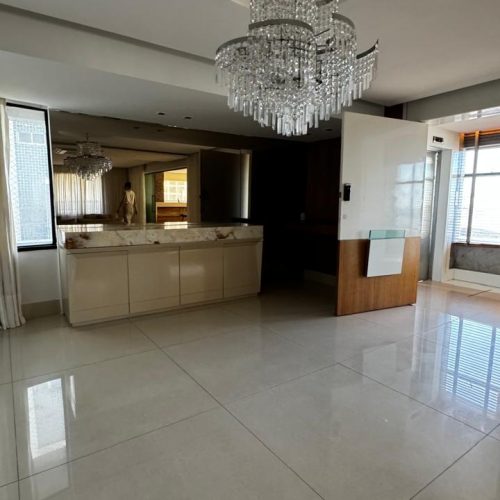 WhatsApp Image 2024-10-27 at 13.48.35