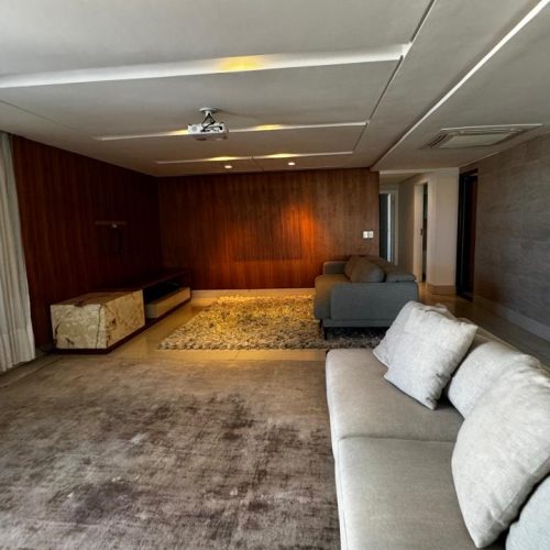 WhatsApp Image 2024-10-27 at 13.48.36